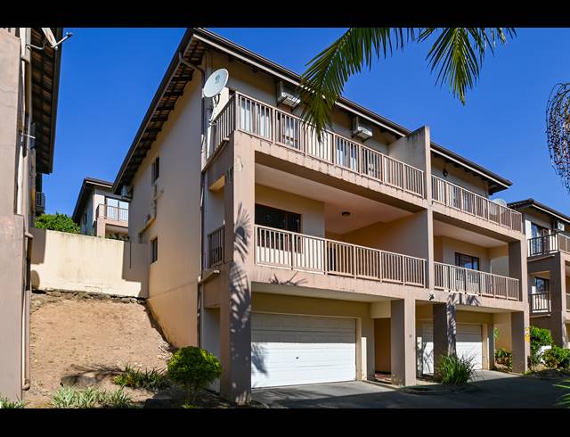 3 BEDROOM DUPLEX FOR SALE IN SARNIA